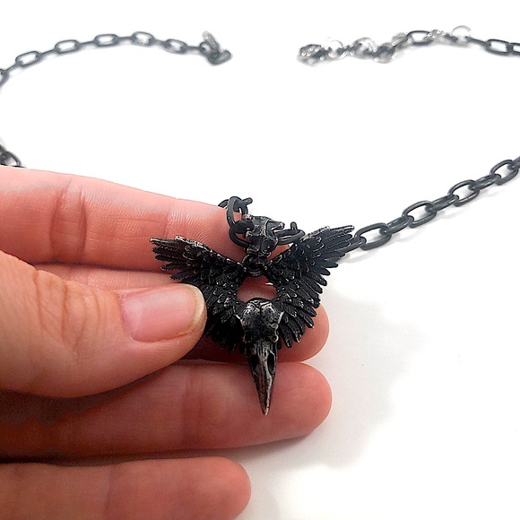 Stainless Steel Crow Pendant - Picture 6 of 8